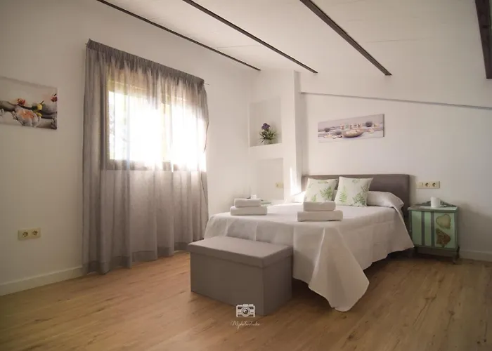 Hospedium Dlj Apartamentos Murallas De Arjona