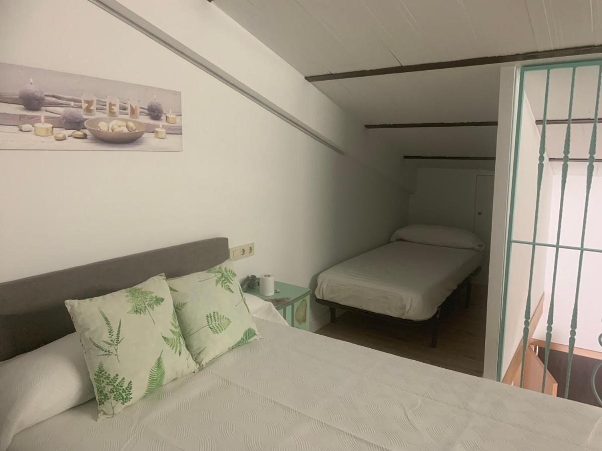 Hospedium Dlj Murallas De Apartment *